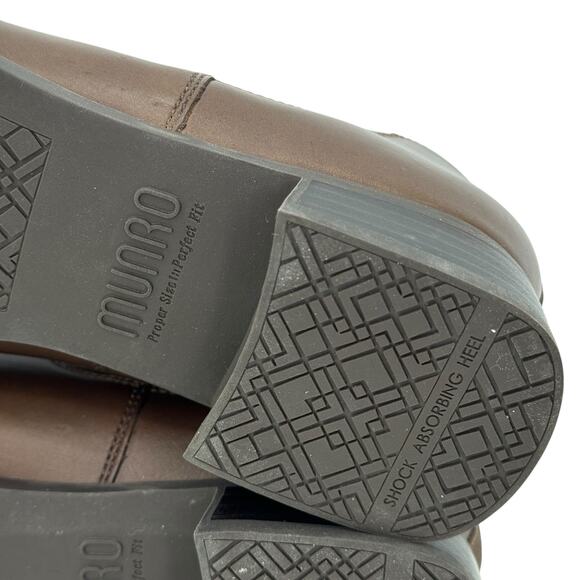 Munro Bedford Boot Leather Low Chelsea Women's SZ 6 Brown Pull on Comfort Career - Picture 9 of 10